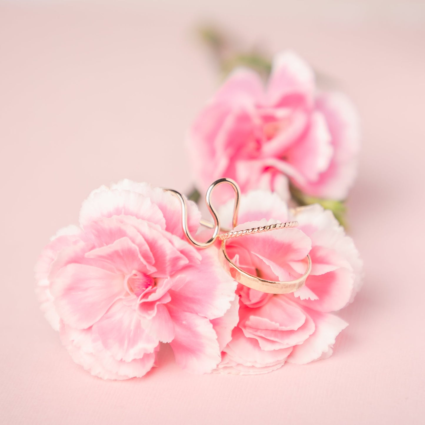 Mineral and Matter Squiggle Ring