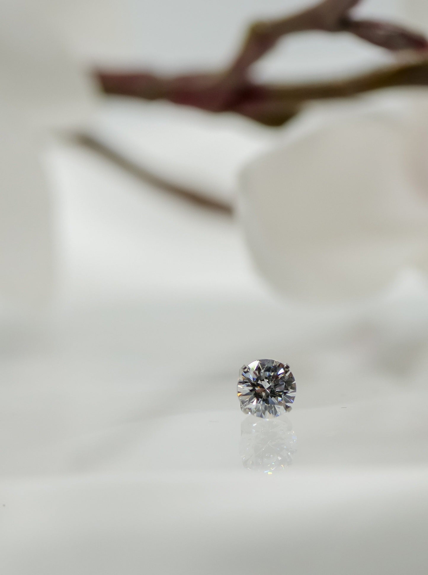 extra large cubic zirconia gem is perfect for earlobe piercings