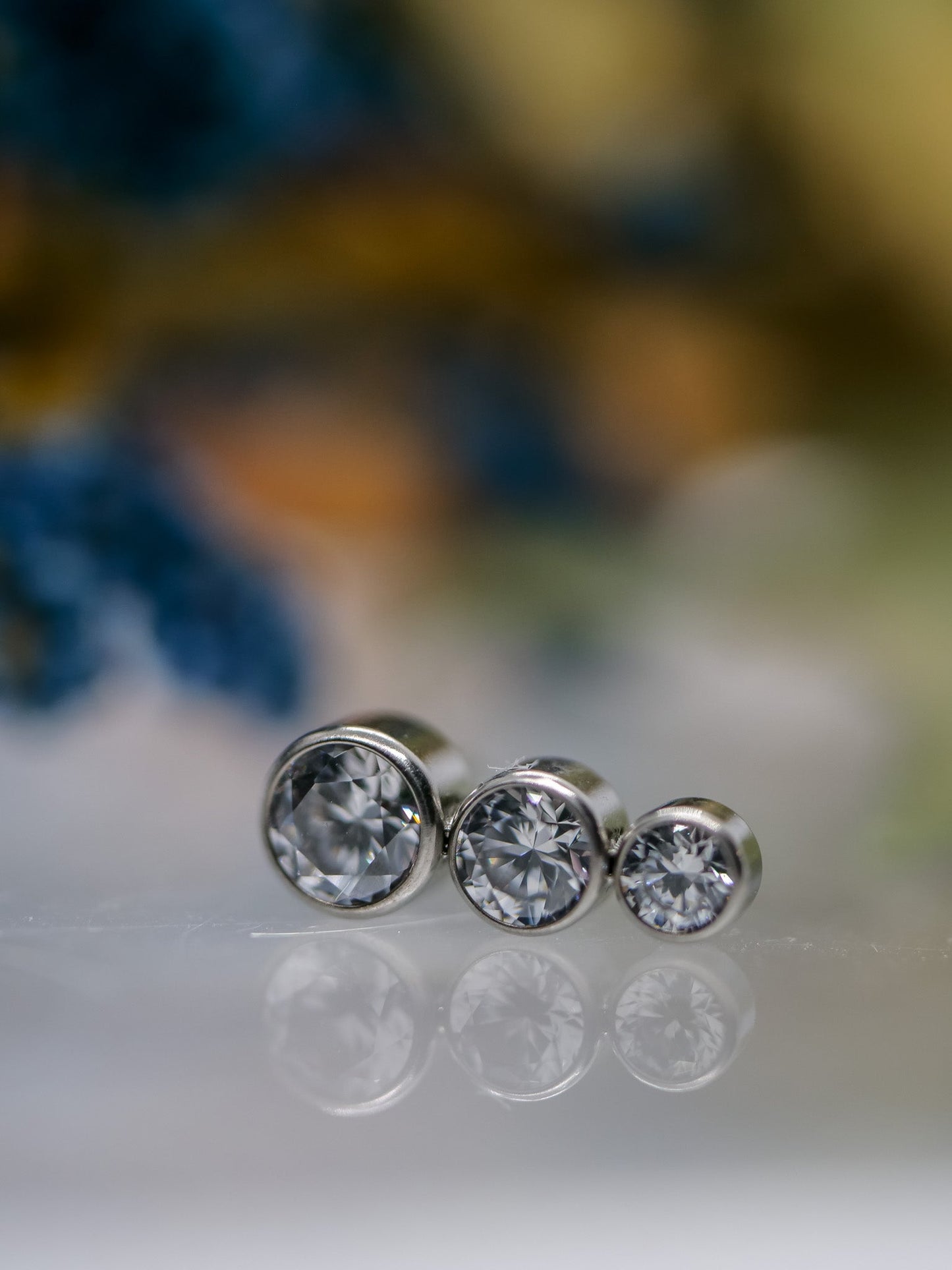 Clear Swarovski Cluster Bezel Set - Tapered by Neometal