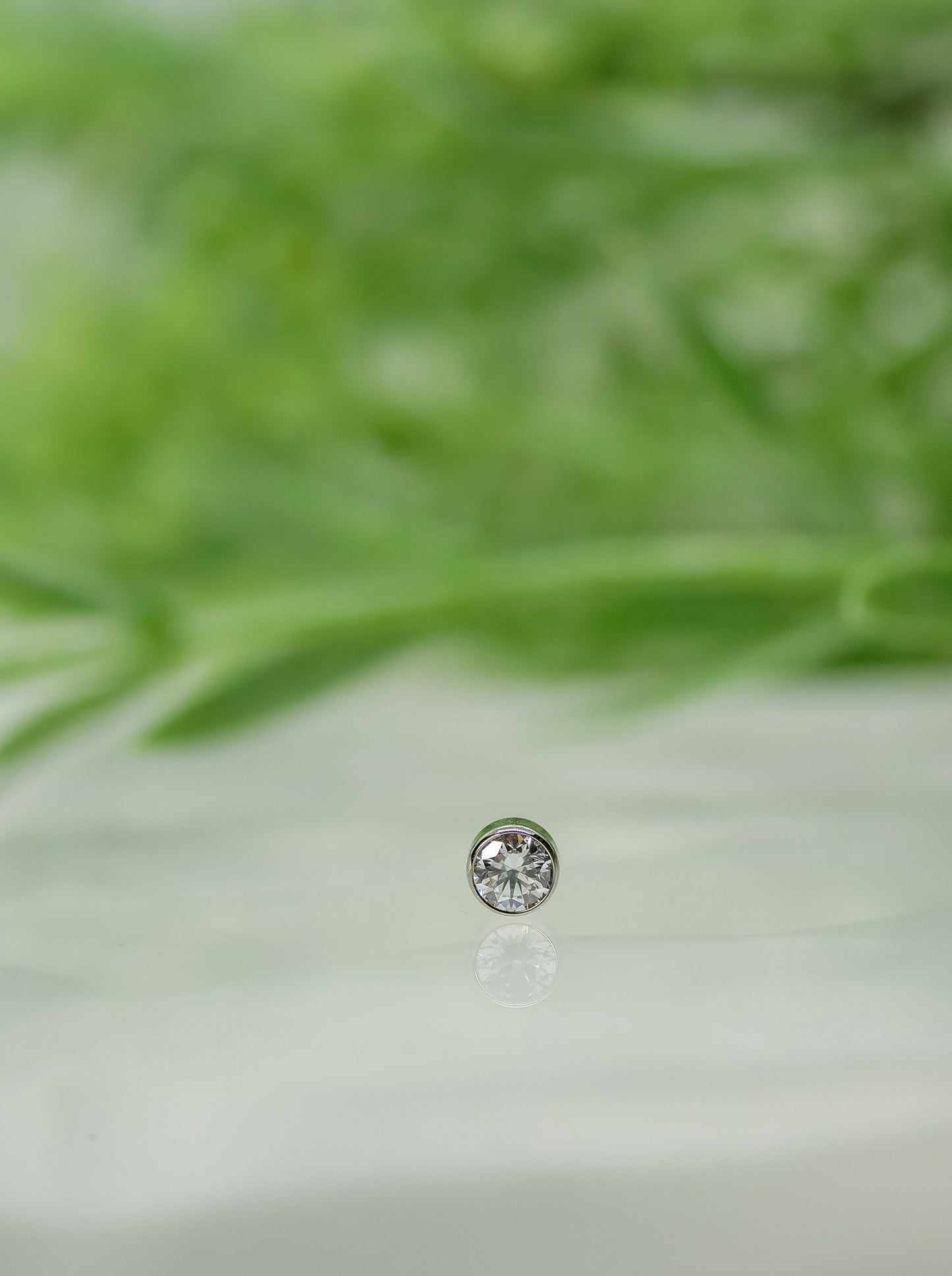 threadless end 2mm bezel clear cubic zirconia